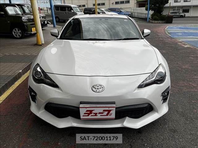 Toyota 86 2017-08 8353308-2