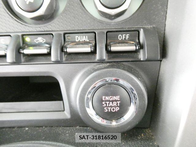 Toyota 86 2013-07 8353372-19