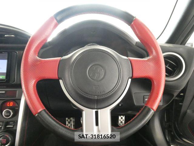 Toyota 86 2013-07 8353372-22
