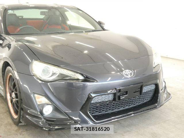Toyota 86 2013-07 8353372-8