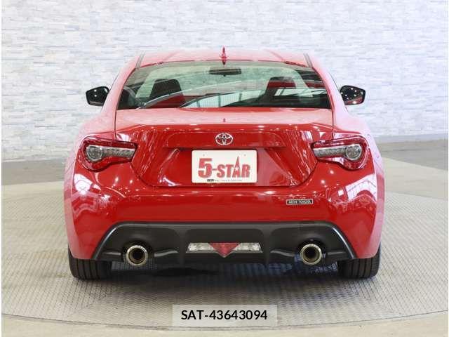 Toyota 86 2016-09 8364458-14