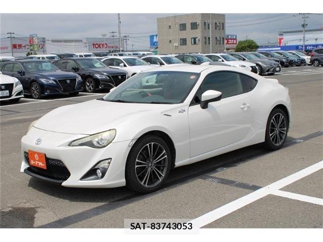 Toyota 86 2013-06 8364463-11