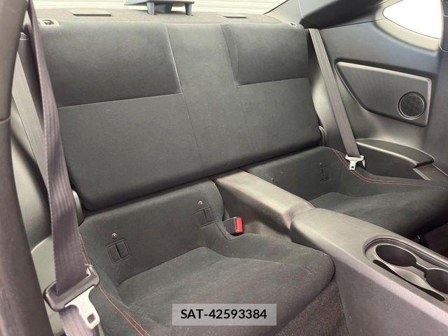 Toyota 86 2012-04 8364461-12