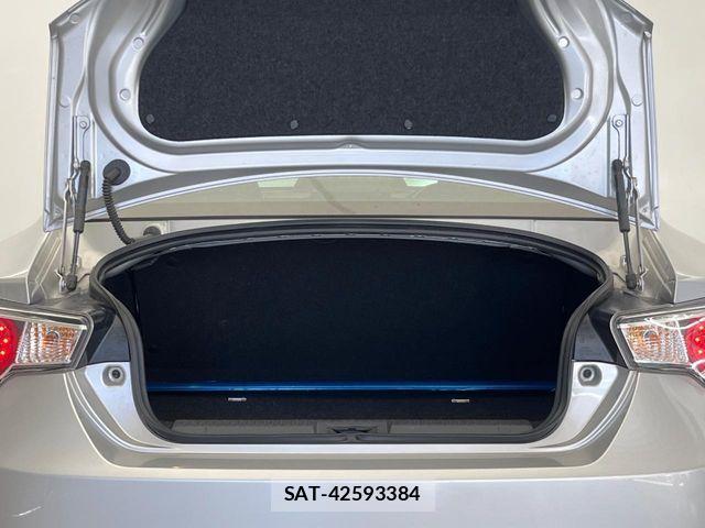 Toyota 86 2012-04 8364461-13