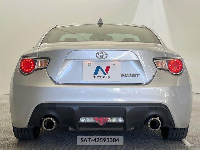 Toyota 86 2012-04 8364461-15