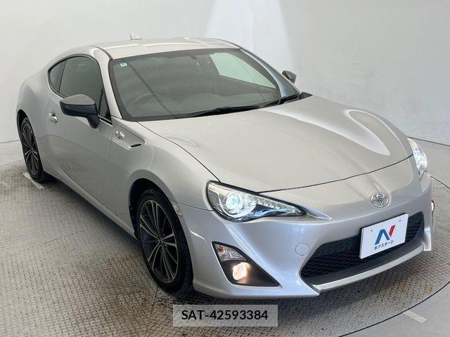 Toyota 86 2012-04 8364461-16
