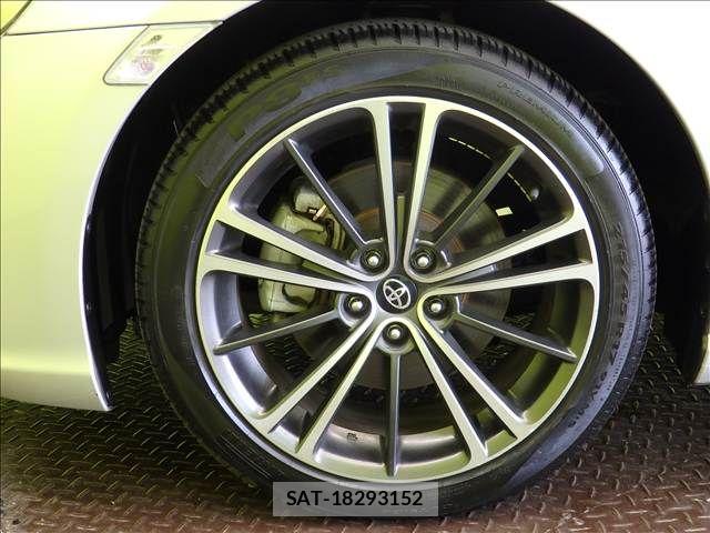 Toyota 86 2012-08 8364462-29