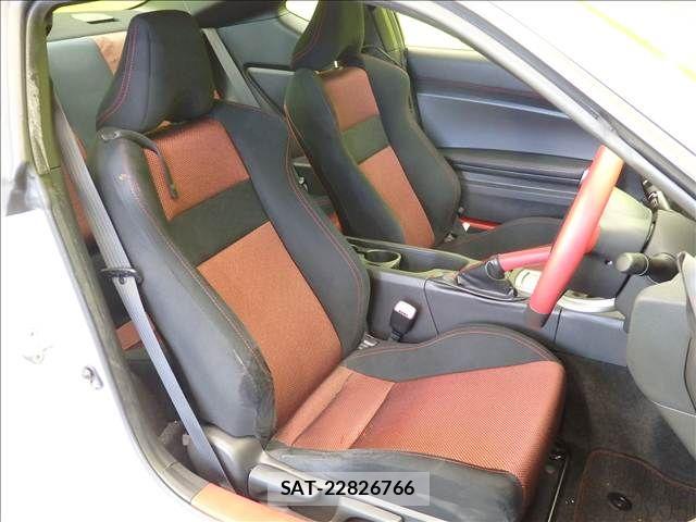 Toyota 86 2014-06 8364455-15