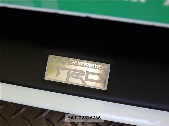 Toyota 86 2014-06 8364455-29