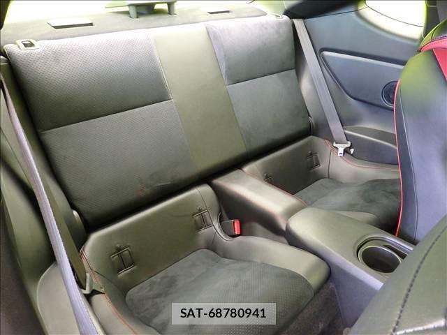 Toyota 86 2017-03 8364456-21
