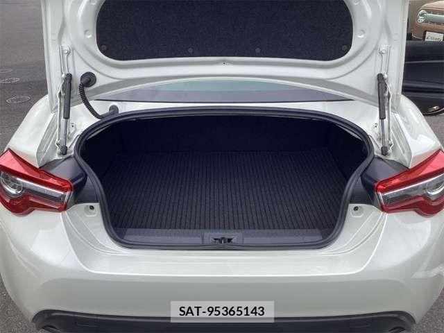 Toyota 86 2020-06 8364454-17