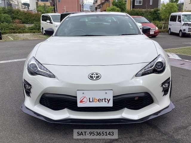 Toyota 86 2020-06 8364454-4