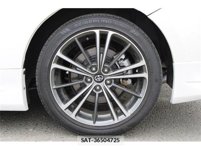 Toyota 86 2013-10 8364459-27