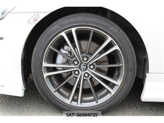 Toyota 86 2013-10 8364459-28