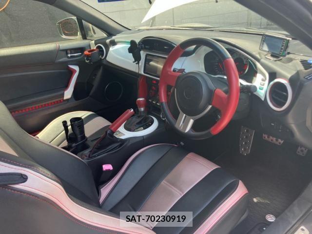 Toyota 86 2016-07 8364460-12