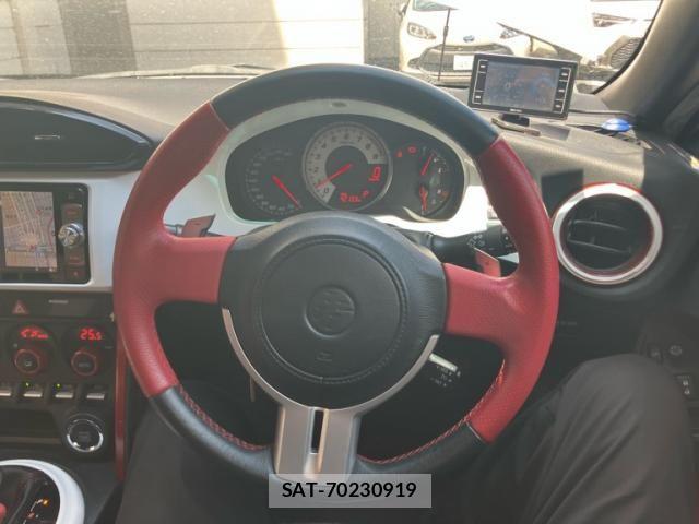 Toyota 86 2016-07 8364460-14