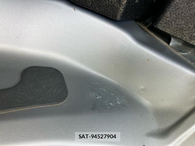 Toyota 86 2013-12 8371369-15
