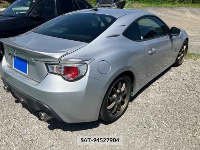 Toyota 86 2013-12 8371369-3