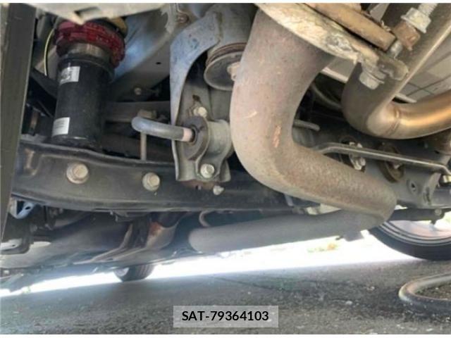 Toyota 86 2017-10 8371366-15