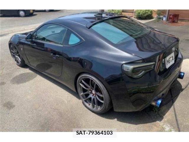 Toyota 86 2017-10 8371366-3