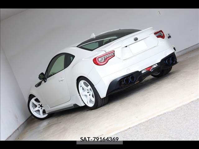 Toyota 86 2016-08 8408273-10