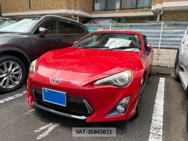 Toyota 86 2012-04 8409541-1