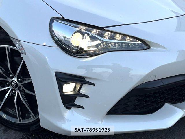 Toyota 86 2017-09 8437481-12