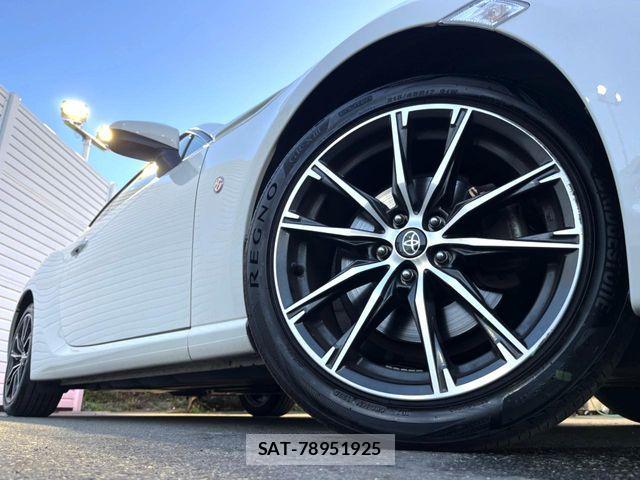 Toyota 86 2017-09 8437481-13
