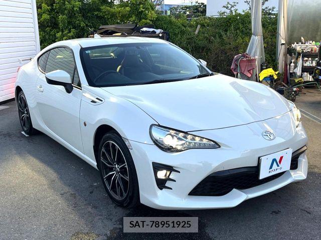 Toyota 86 2017-09 8437481-16