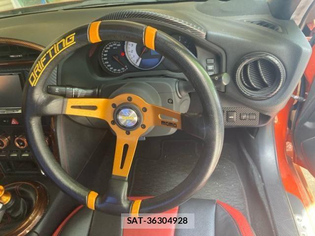 Toyota 86 2014-06 8437533-15