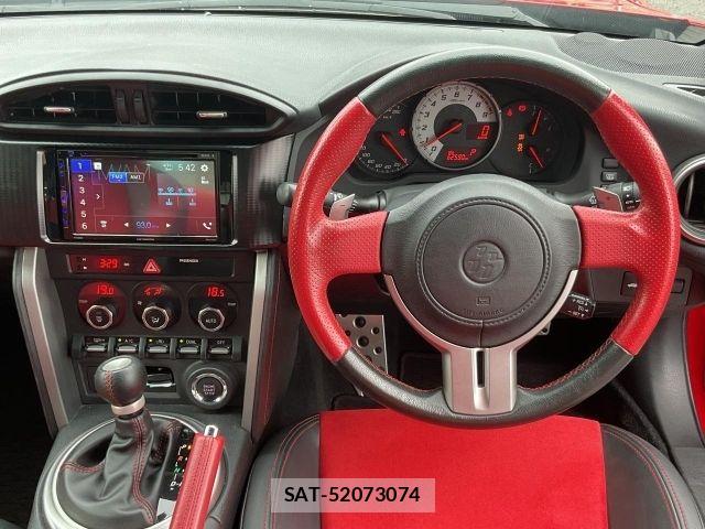 Toyota 86 2013-03 8437667-14
