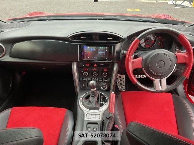Toyota 86 2013-03 8437667-1