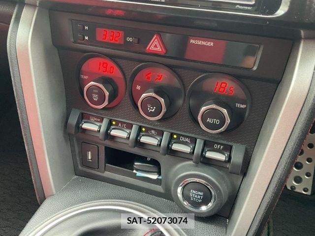 Toyota 86 2013-03 8437667-3