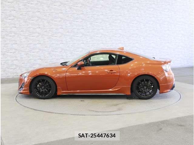 Toyota 86 2015-09 8456570-11