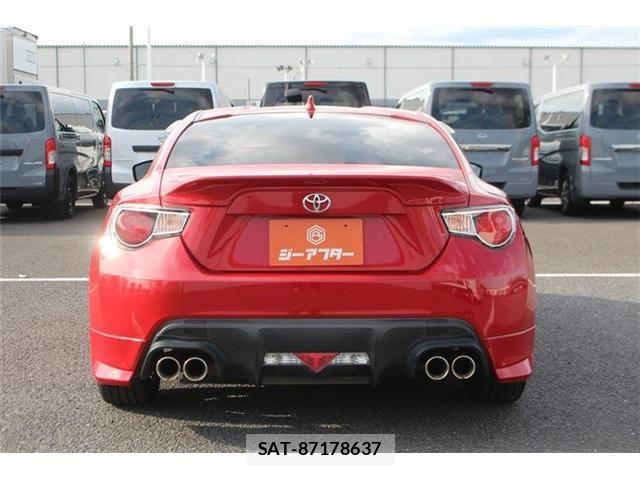 Toyota 86 2015-02 8456566-12