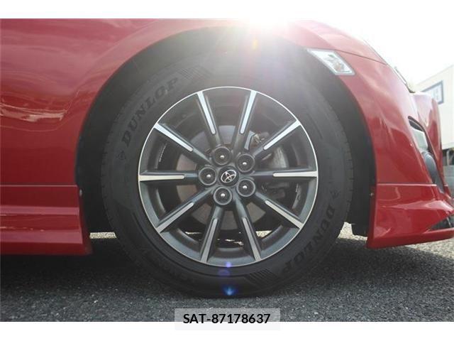 Toyota 86 2015-02 8456566-15