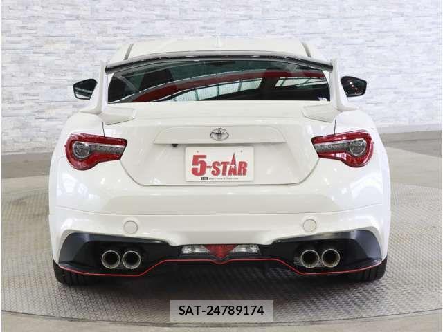 Toyota 86 2016-09 8456557-14