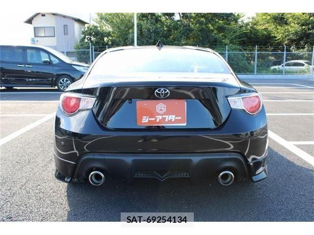 Toyota 86 2013-03 8484192-15