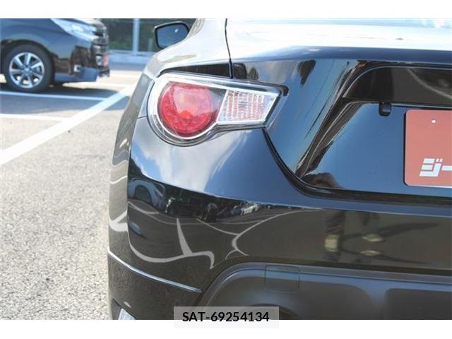 Toyota 86 2013-03 8484192-16