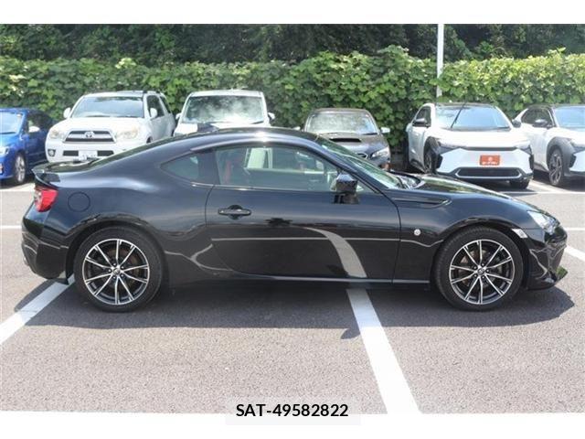 Toyota 86 2019-10 8522166-22