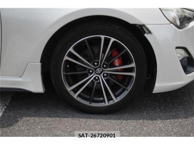 Toyota 86 2014-01 8522459-17