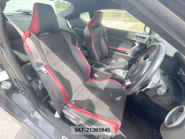 Toyota 86 2017-09 8522396-8