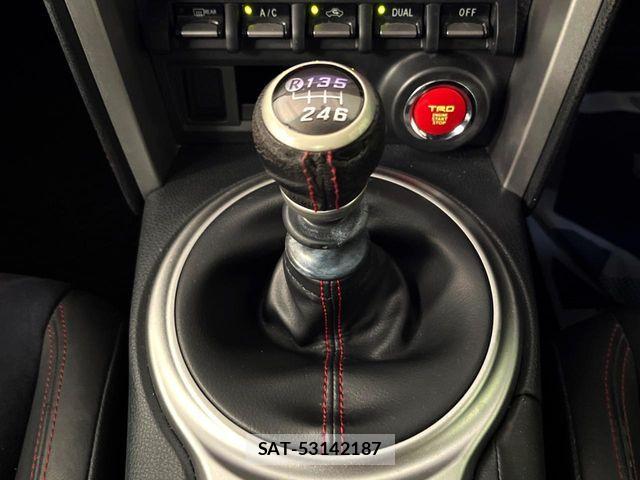 Toyota 86 2013-08 8560537-3