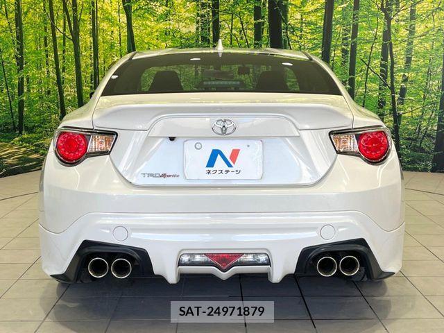 Toyota 86 2014-06 8560576-14