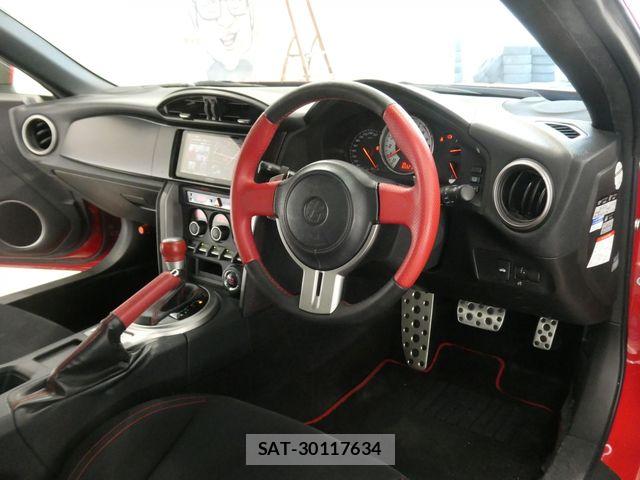 Toyota 86 2013-11 8560557-13
