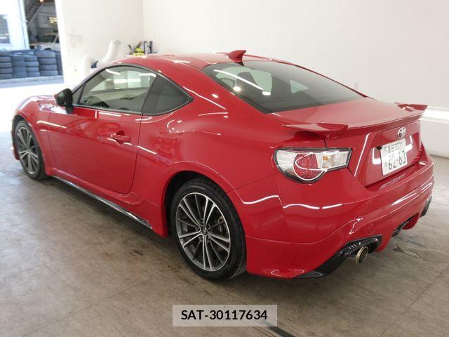 Toyota 86 2013-11 8560557-1