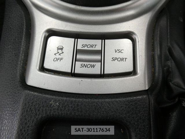 Toyota 86 2013-11 8560557-23