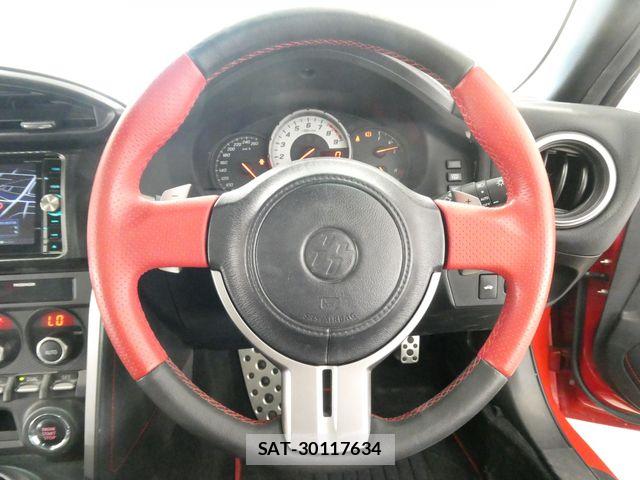 Toyota 86 2013-11 8560557-24