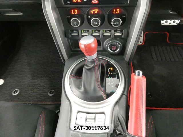 Toyota 86 2013-11 8560557-25