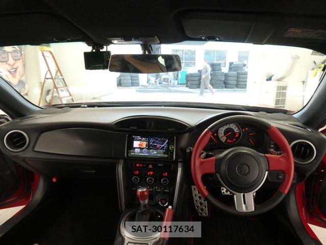 Toyota 86 2013-11 8560557-2